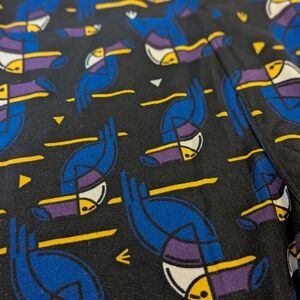 LuLaRoe Pelican Leggings
